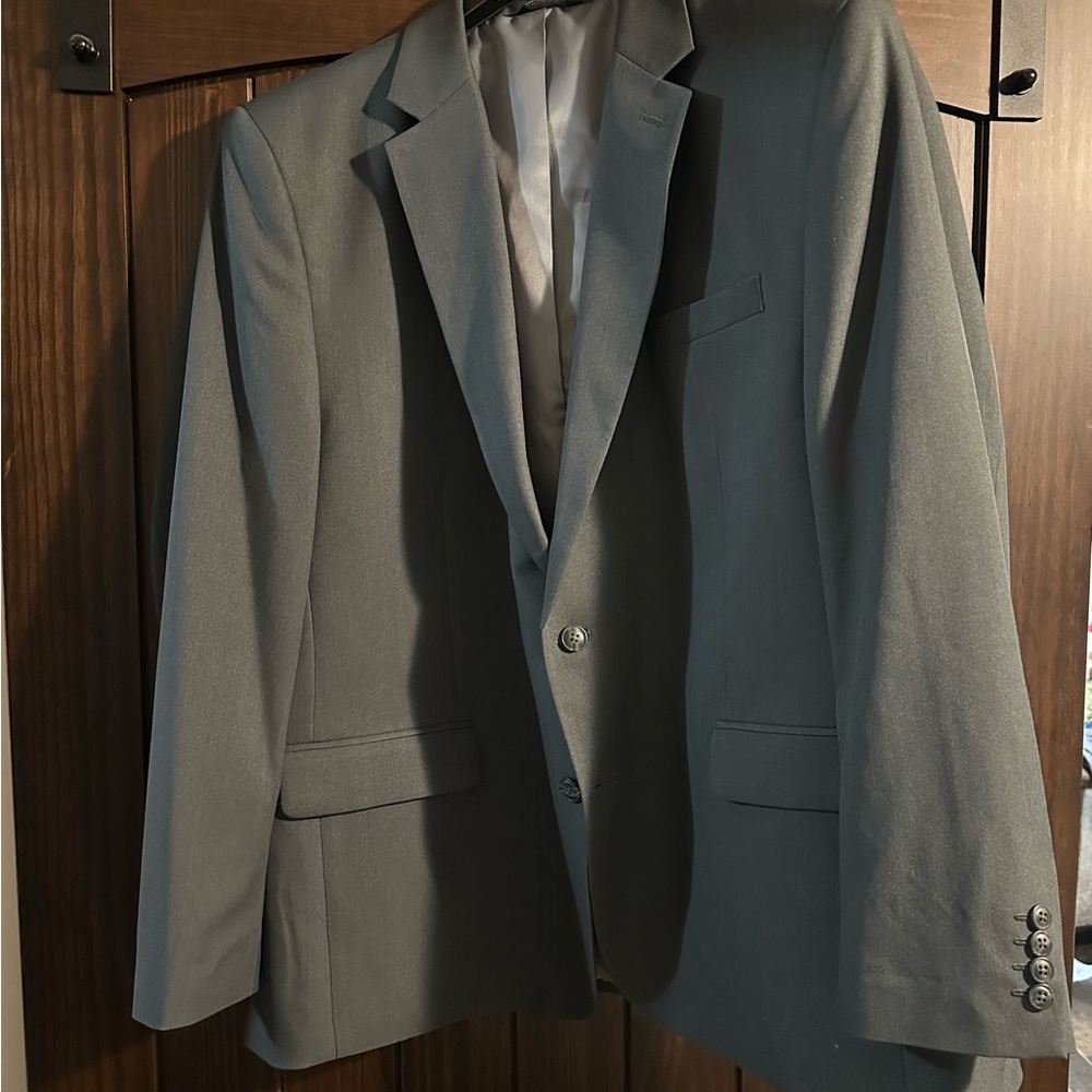 Haggar Men's Charcoal Gray Two-Button Sport Coat